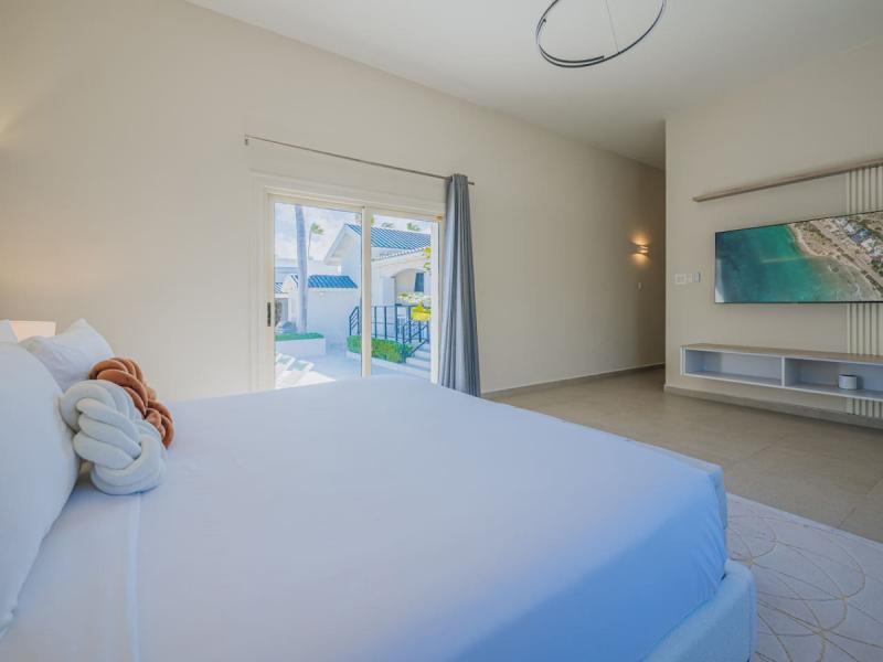 Oceanfront Mansion 498 , 