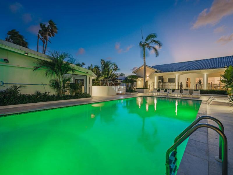 Oceanfront Mansion 498 , 