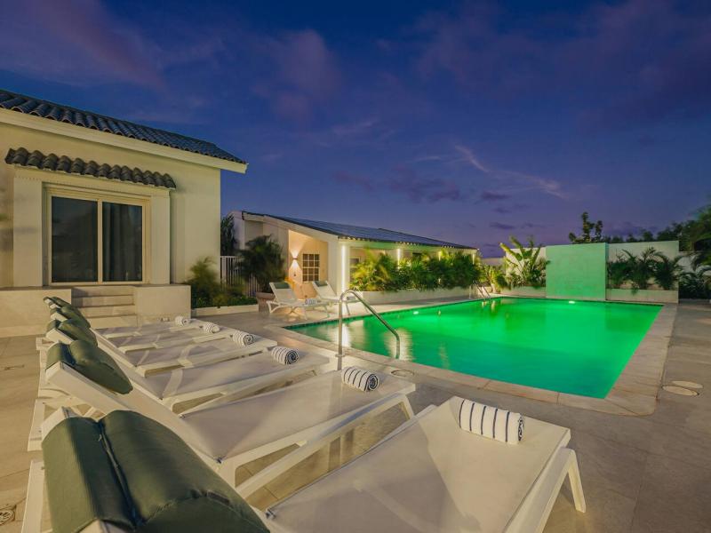 Oceanfront Mansion 498 , 