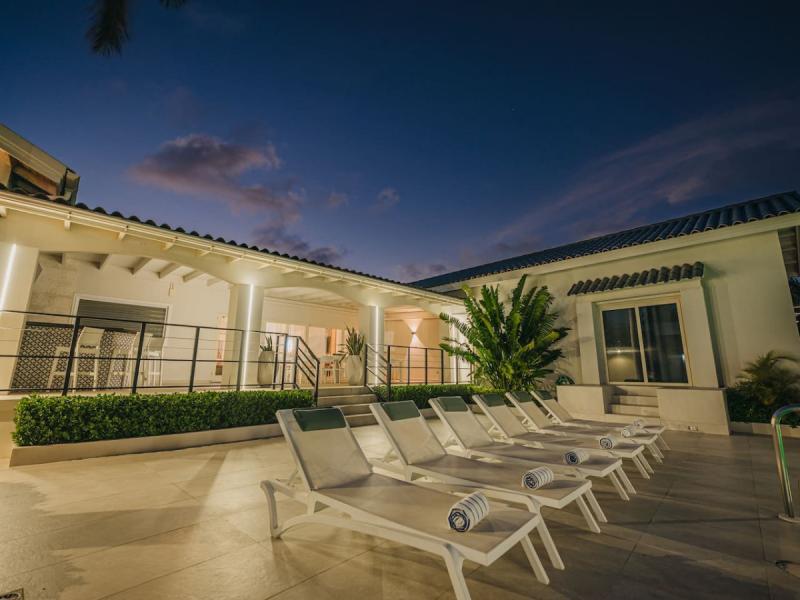Oceanfront Mansion 498 , 