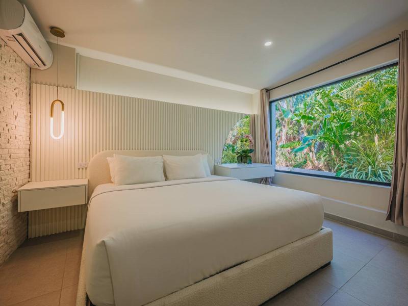 Oceanfront Mansion 498 , 