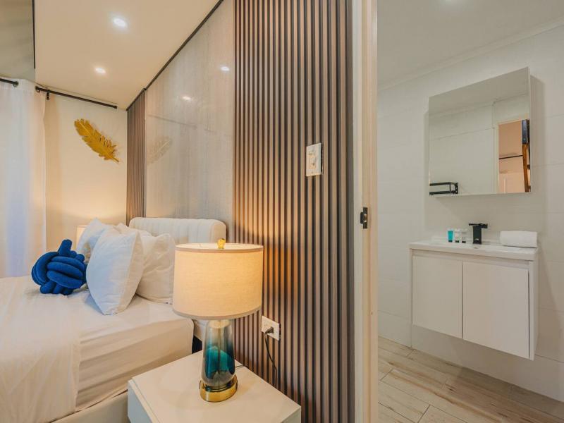 Oceanfront Mansion 498 , 