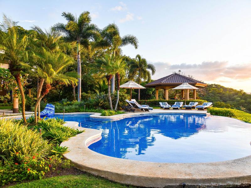 Peninsula Papagayo Paradise , 