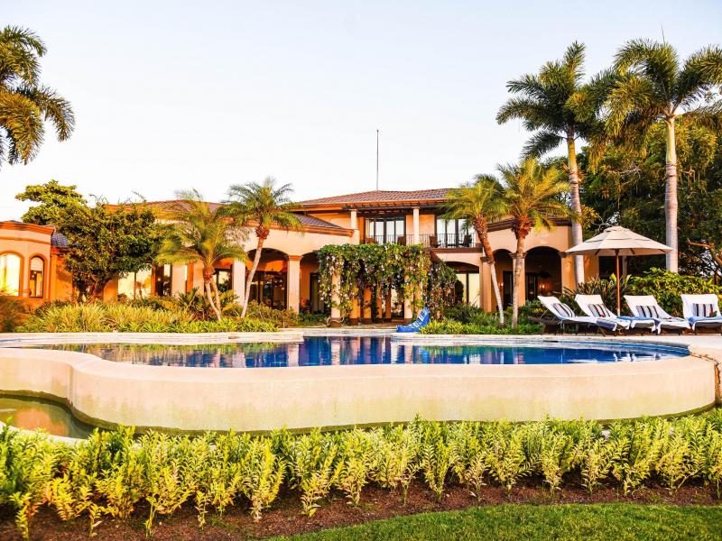 Peninsula Papagayo Paradise , 