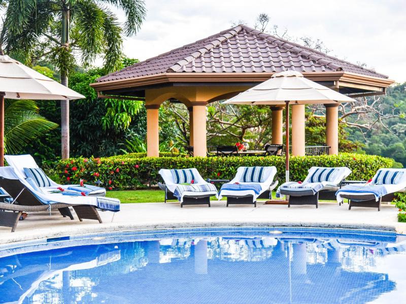 Peninsula Papagayo Paradise , 