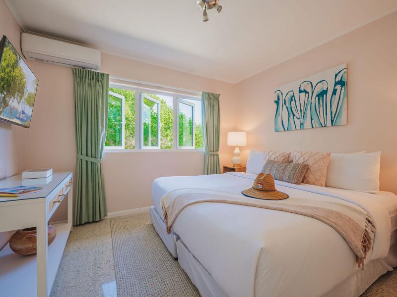 Pelican Beach Villa , 