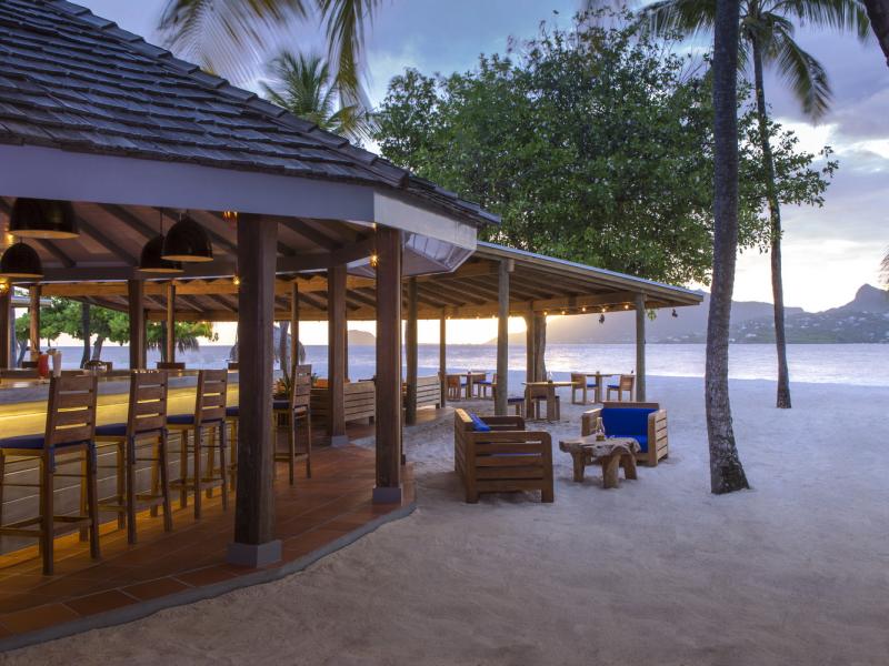 Palm Island Resort , Palm Island 