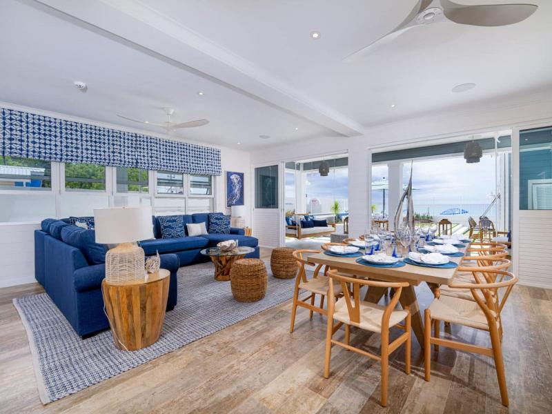 Sea Breeze Beach Villa , Beachfront villas Barbados , Fitts Village , St James , West Coast Barbados 