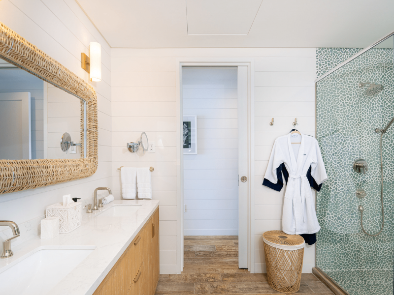 Sea Breeze Beach Villa , Beachfront villas Barbados , Fitts Village , St James , West Coast Barbados 