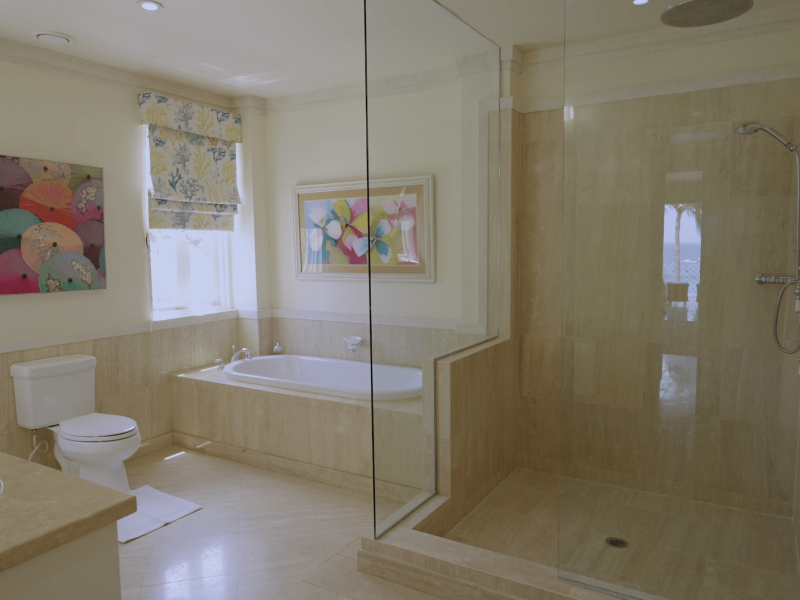 Smugglers Cove 5 , Beachfront villas Barbados , Paynes Bay , St James , West Coast Barbados 