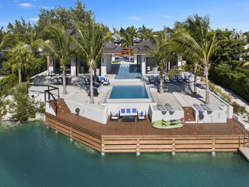 Aqua Solis Villa , Providenciales 