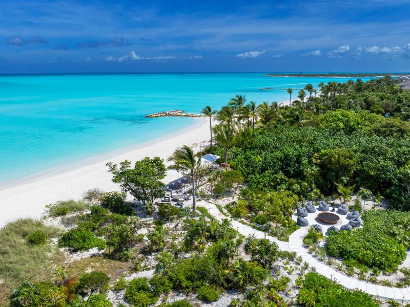 Sea Breeze - Beachfront , Grace Bay 