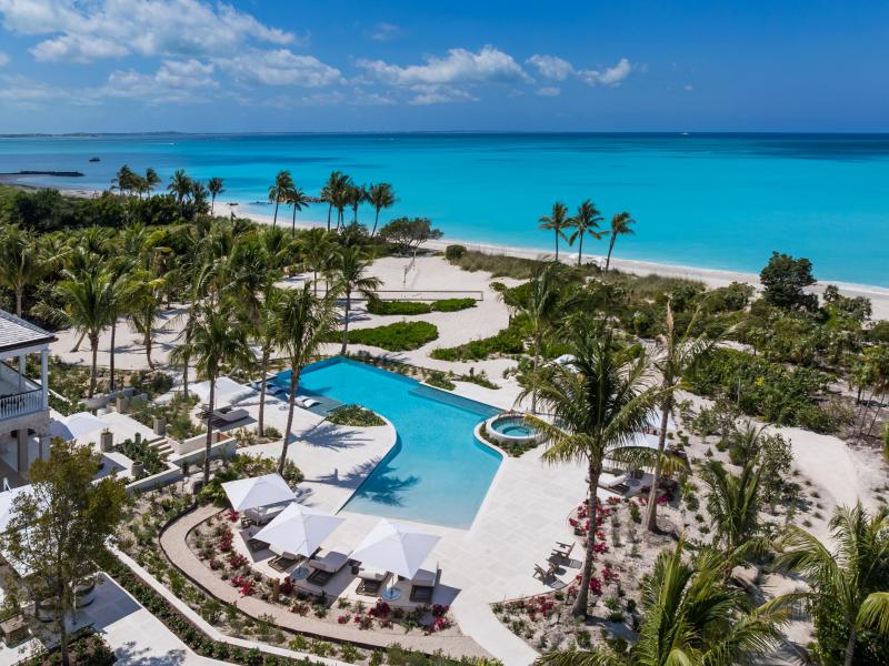 Sea Breeze - Beachfront , Grace Bay 