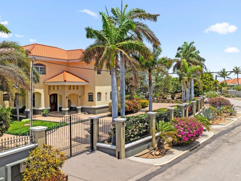 Seaside Beach House , 
