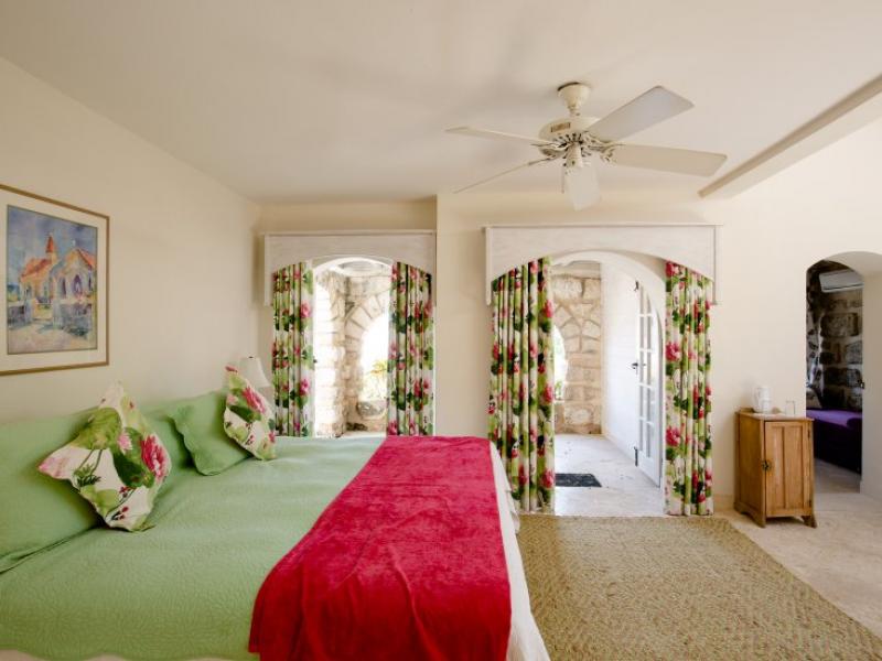 Sandy Lane Beach - Landfall , Beachfront villas Barbados , Sandy Lane Beach , Sandy Lane Estate , St James , West Coast Barbados 