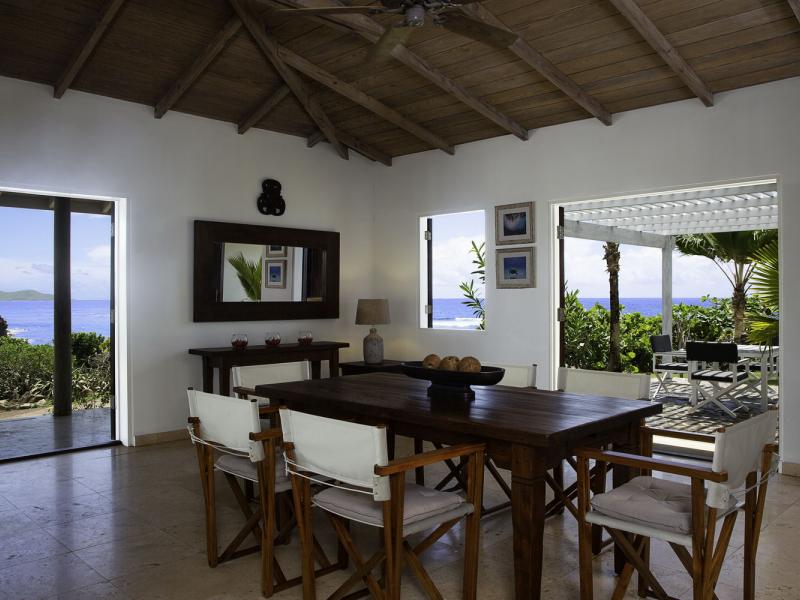 Palm Island Resort , Palm Island 