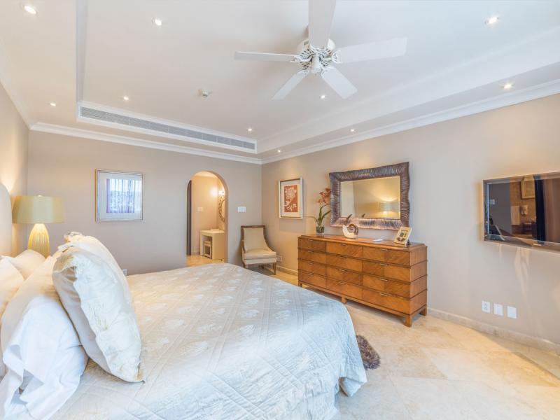 Sandy Cove 302 - The Pearl Beachfront , Beachfront villas Barbados , Prospect , Sandy Cove , St James , West Coast Barbados 