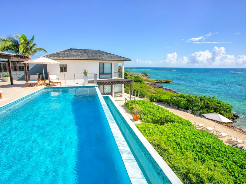 Triton Villa at Kamique , Lockrum 