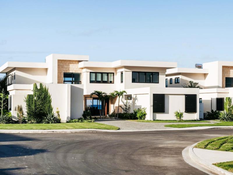 Villa Avalon Palm Beach on Runaway Bay , Runaway Bay 