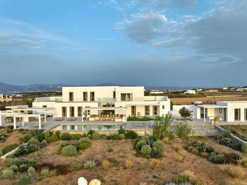 Villa Cezanne , Paros 