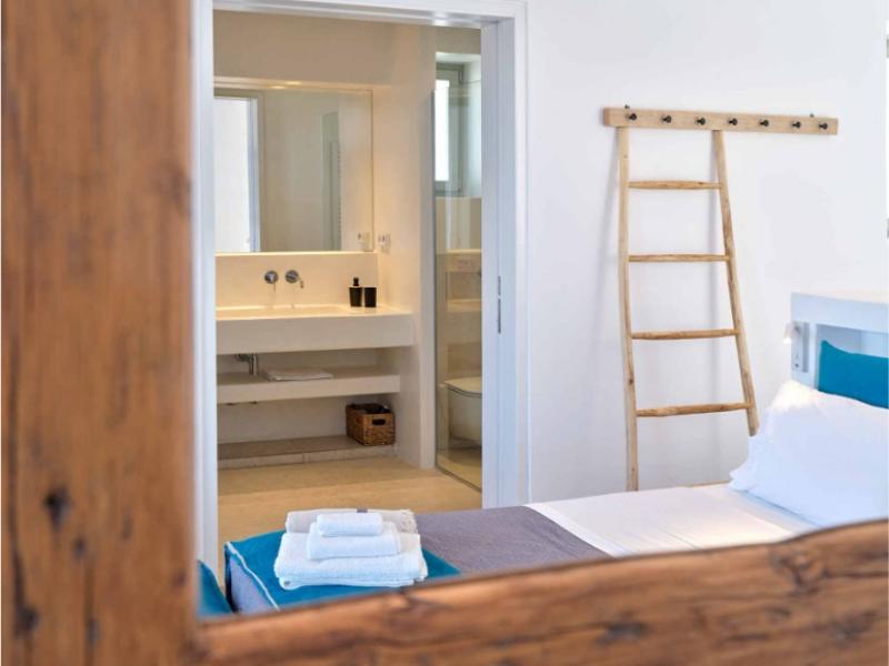 Villa Cezanne , Paros 