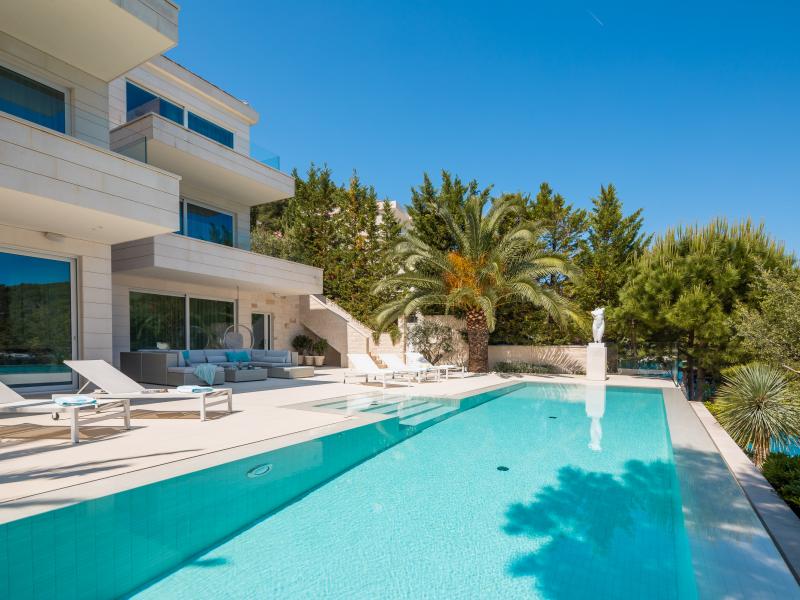 Villa Neptun , Islands 