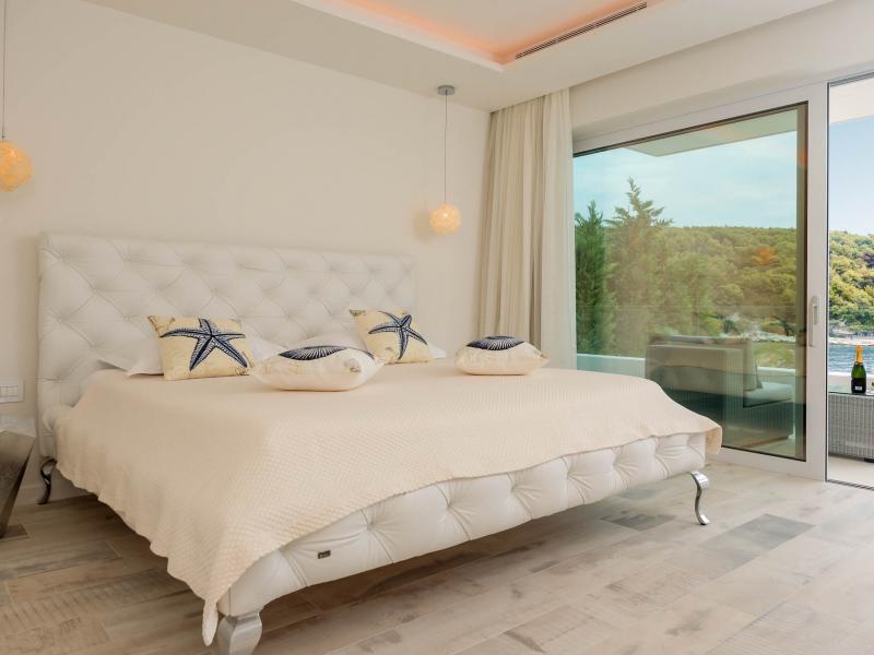 Villa Neptun , Islands 
