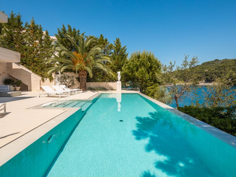 Villa Neptun , Islands 