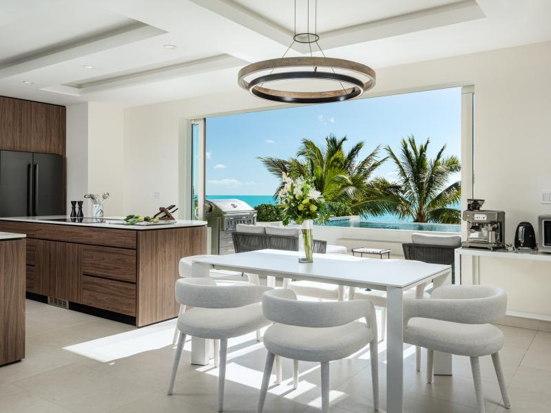 Blue Lagoon , Long Bay , Providenciales 