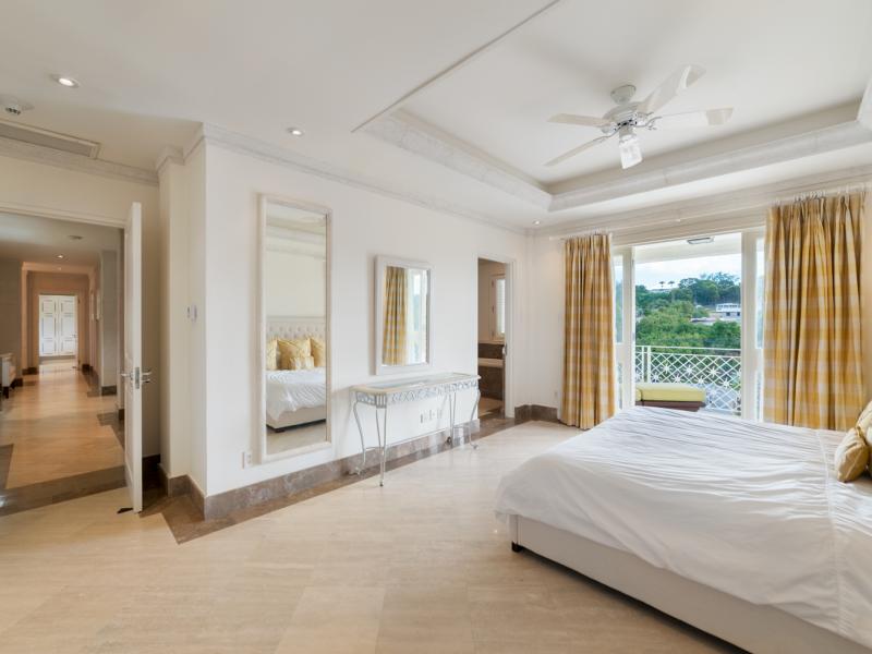 Smugglers Cove 6 , Beachfront villas Barbados , Paynes Bay , St James , West Coast Barbados 