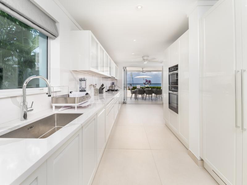 Blue Oyster - Beachfront , Beachfront villas Barbados , Lower Carlton , St Peter , West Coast Barbados 