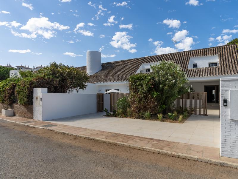 Anfitrion Villas and Suites , Puerto Banus 