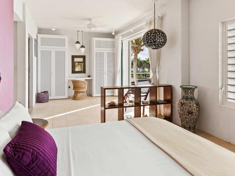 Limin Da Coconut , Little Harbour 