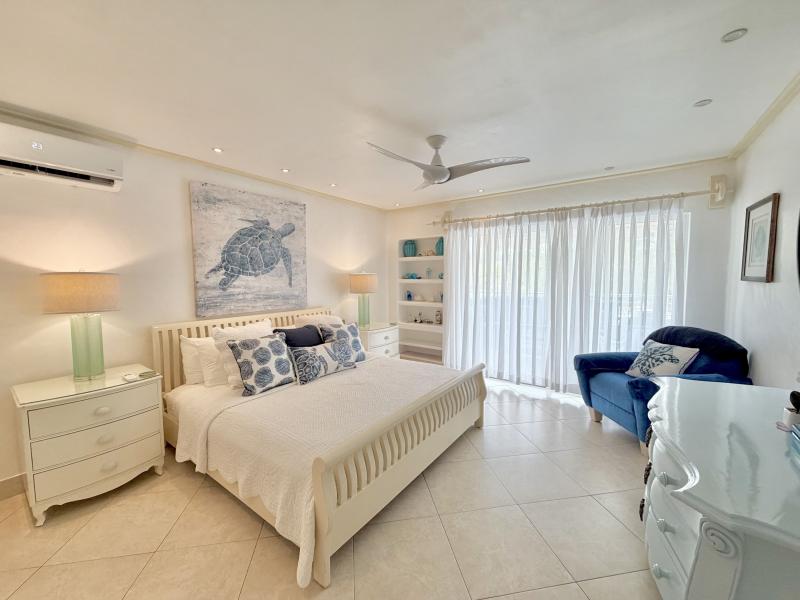 Glitter Bay 209 - Sea La Vie , Beachfront villas Barbados , St James 