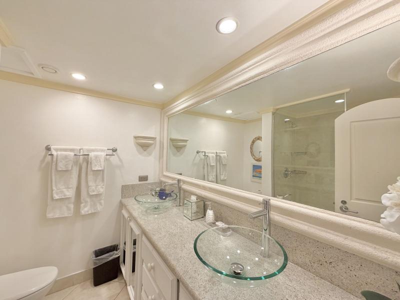 Glitter Bay 209 - Sea La Vie , Beachfront villas Barbados , St James 