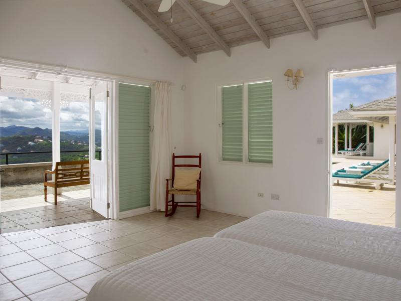 Zephyr Hill , Mount de Cap 