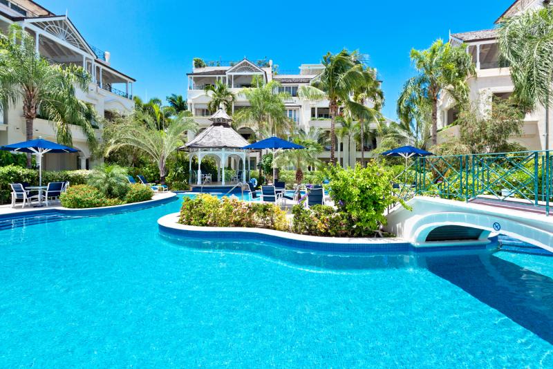 Beachfront- Imagine Schooner Bay 304 Beachfront- Imagine Schooner Bay 304