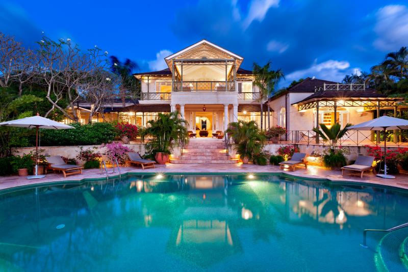 Beachfront - Gardenia, Private Estate Beachfront - Gardenia, Private Estate