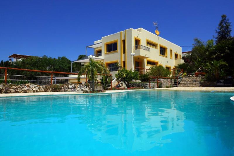 Casa Costa Talamanca
