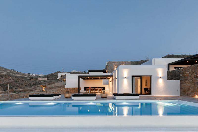 Lofos Retreat