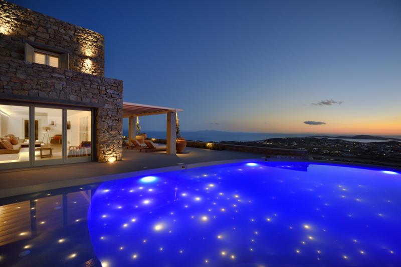 Villa Paradise Glitter