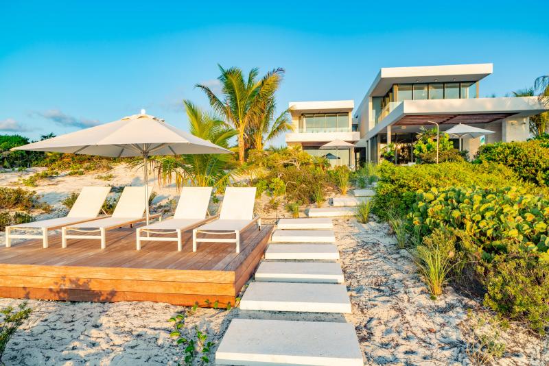 Dune House - Beachfront
